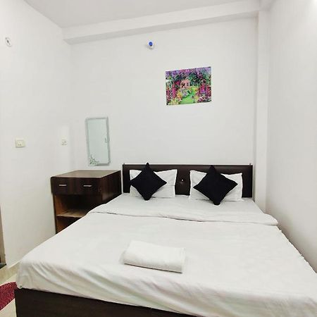 Kohinoor Guest House Варанаси Экстерьер фото